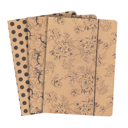 Beżowe teczki z czarnymi wzorami (kropki, kwiaty...).