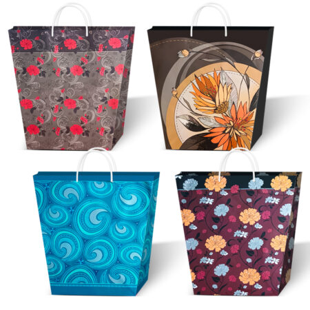 Torebki ozdobne prezentowe różnokolorowe z motywem kwiatowym.