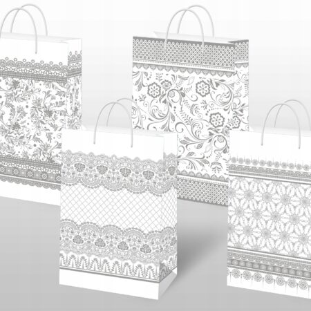 Mix czterech torebek do pakowania prezentów w kolorze białym z motywami kwiatowymi
