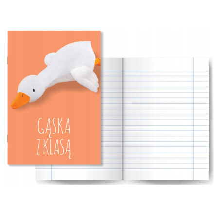 Zdjęcie przedstawia zeszyt w linię z motywem Gęsi Pipa z napisem "Gąska z klasą" na pomarańczowym tle.