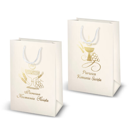 Zdjęcie przedstawia torebkę luksusową perłową na Pierwszą Komunię Świętą.