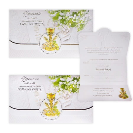 Zdjęcie przedstawia zaproszenie na uroczystość przyjęcia sakramentu Pierwszej Komunii Świętej w formie składanego listu.