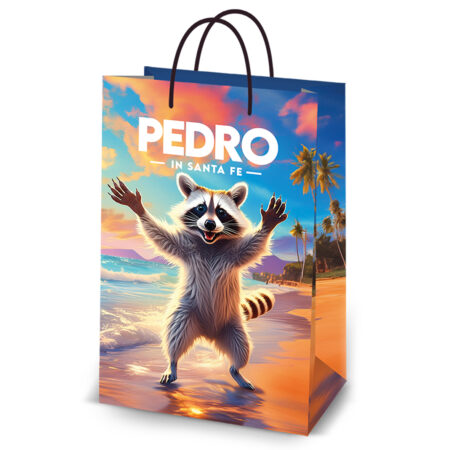 Zdjęcie przedstawia torebkę ozdobną z uśmiechniętym szopem praczem Pedro na pięknej plaży z palmami i falami w tle. Na torebce znajduje się biały napis "Pedro in Santa Fe".