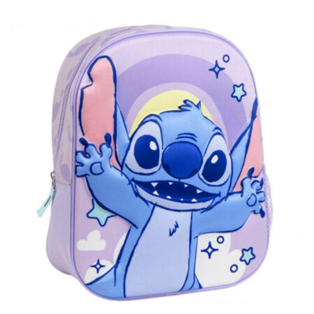 Zdjęcie przedstawia plecak dziecięcy z motywem Stitch, utrzymany jest w odcieniach jasnego fioletu z dużym wypukłym elementem na przodzie - niebieską postacią Stitcha.